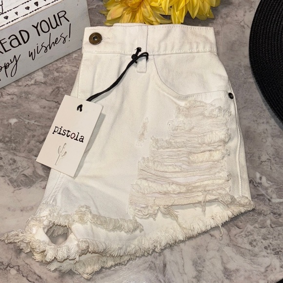 NWT Pistola Off-White Distressed Jean Shorts - Picture 5 of 7